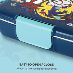 Magnus 3D Design Kids Lunch Box, 700ml Web Warriors