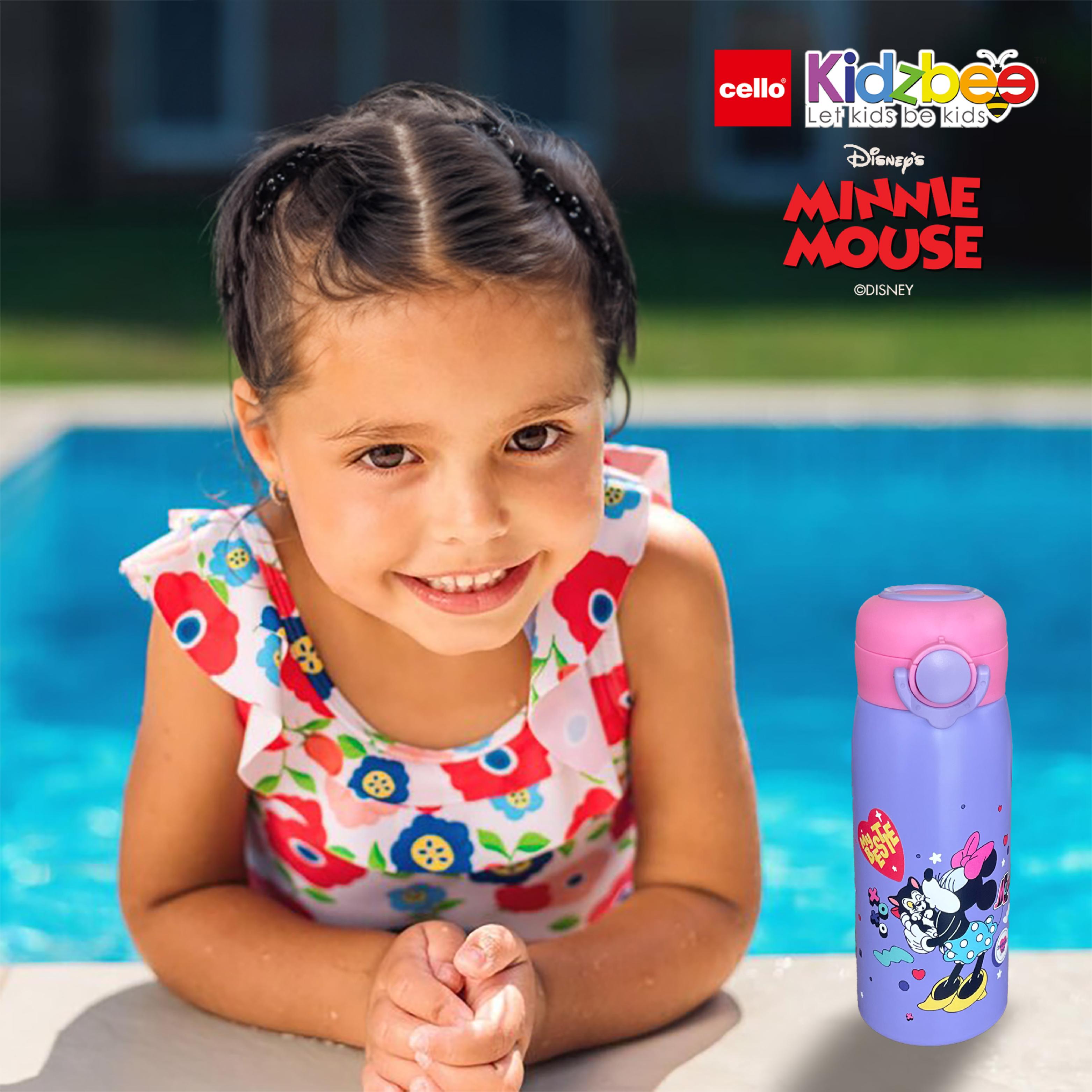 Giggle 3D Touch & Feel Sipper Thermosteel Flask, 380 ml Cuddle Buddies